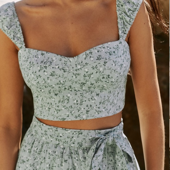 Reformation Clyde two-piece, size 0 - Picture 3 of 5